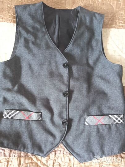 Жилет школьный