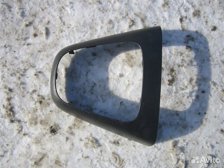 Рамка селектора Toyota Corolla Spacio ZZE124