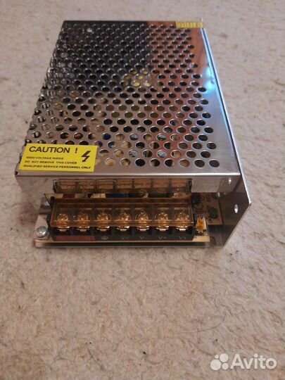Источник питания новый 12 v 100w 9a