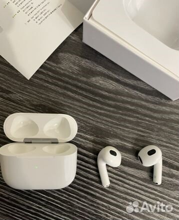 AirPods 3