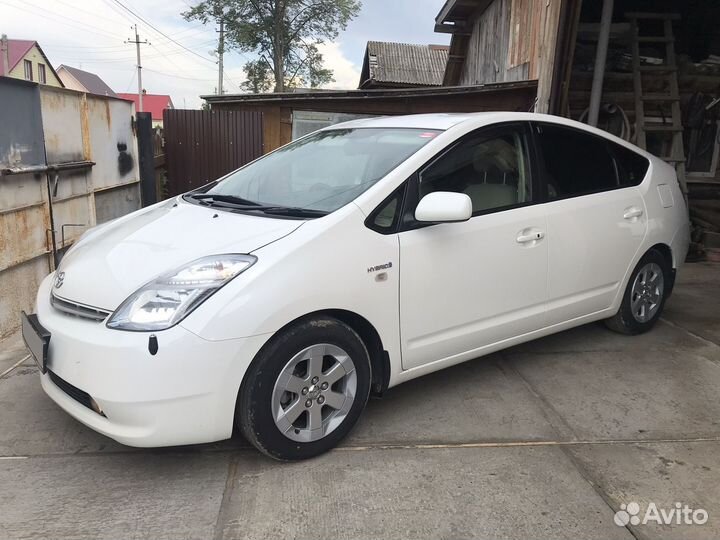 Toyota Prius 1.5 CVT, 2008, 113 000 км