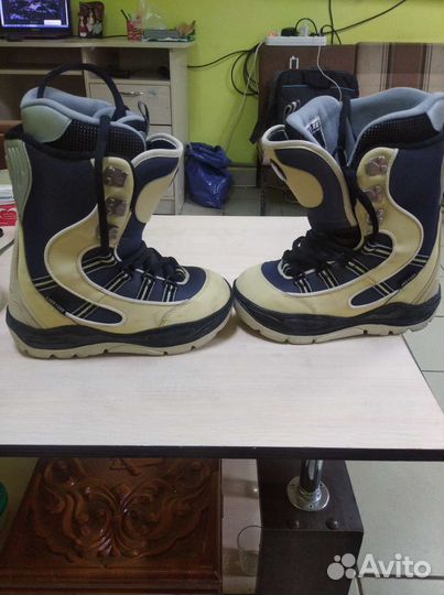 Сноубордические ботинки