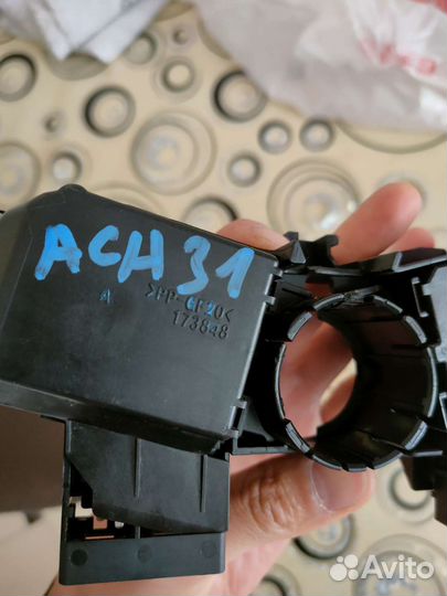 Блок подрулевых переключателей