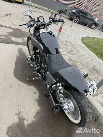 Yamaha V Max 1200