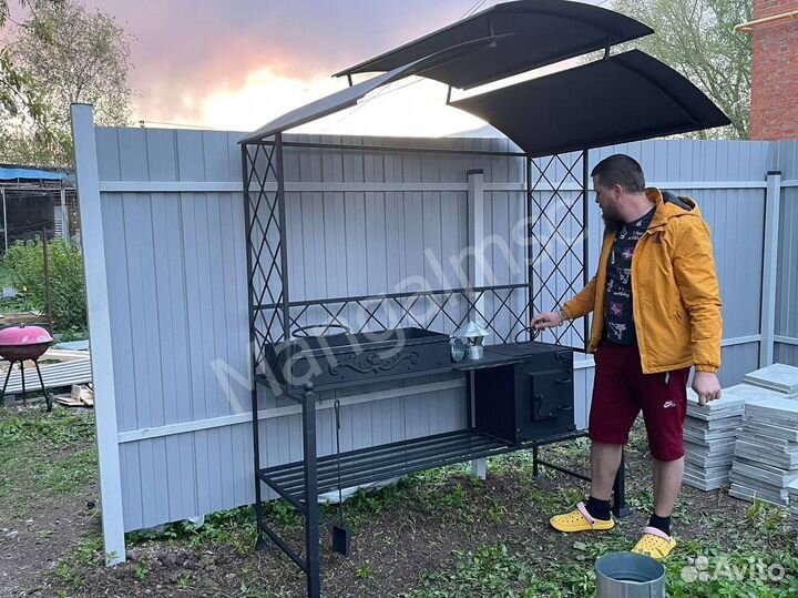 Кованные мангалы с крышей