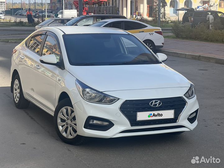 Hyundai Solaris 1.6 AT, 2019, 220 000 км