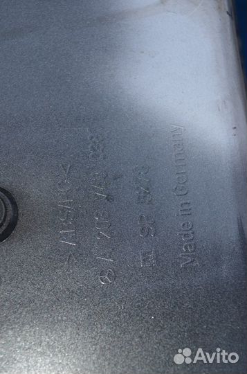 Накладка крышки багажника для Мерседес W203