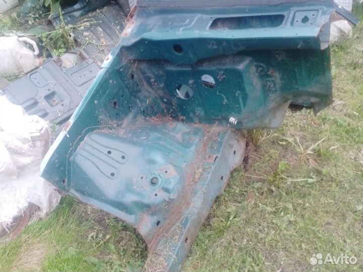 Запчасти pajero 3