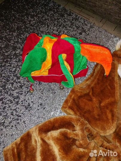 Костюм обезьяны и шута шапка