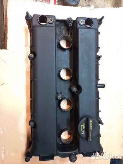 Клапанная крышка форд фокус 3 1.6. 125лс