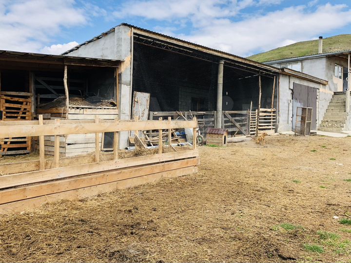 Дом 153,9 м² на участке 35 сот.