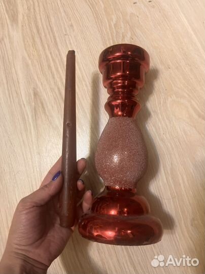 Подсвечник со свечкой