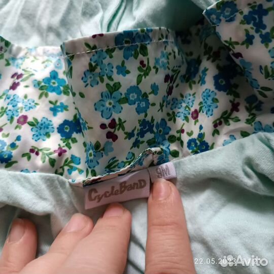 Ветровка для девочки
