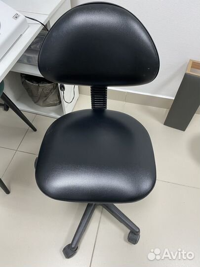 Компьютерный стул