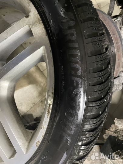 Bridgestone Blizzak LM-005 295/40 R21