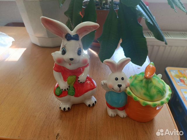 Сахарница и подставка