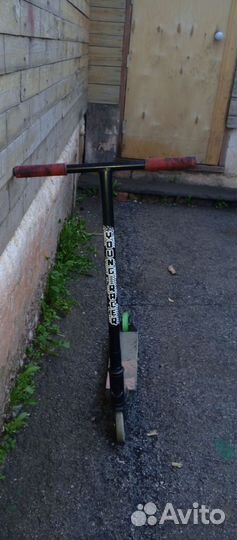 Трюковой самокат