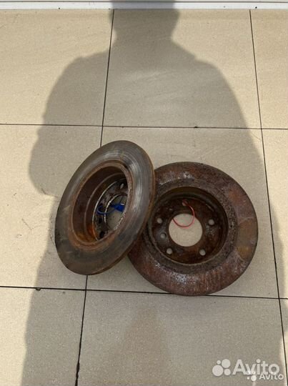 Тормозной диск задний BMW е36