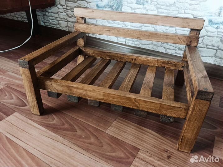 Кроватка для маленькой собачки/кошки