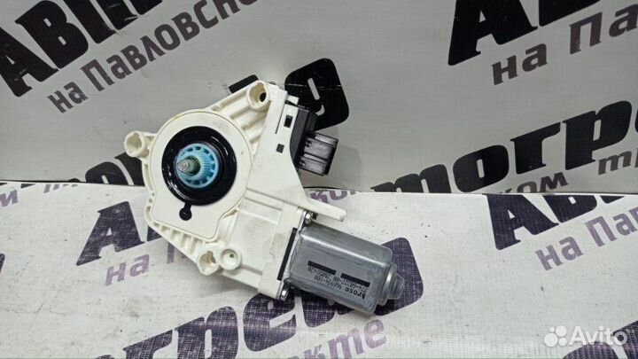 Мотор стеклоподъемника передний правый Audi A4 8K2