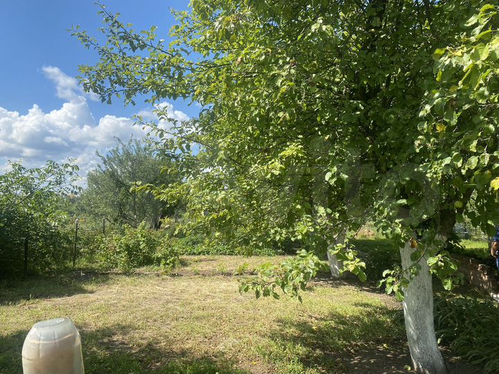 Дача 20 м² на участке 5 сот.