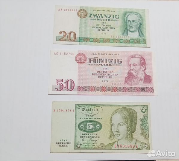 Денежные купюры