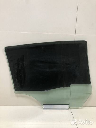 Стекло двери задней левой Opel Astra H / Family 20