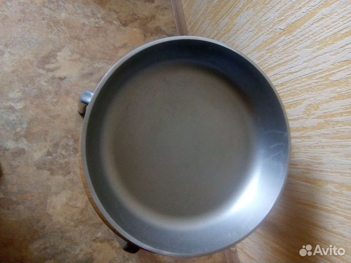 Сковорода Кукмара д.28