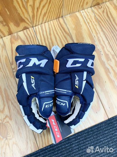 Краги хоккейные CCM Super Tacks AS1 SR 13