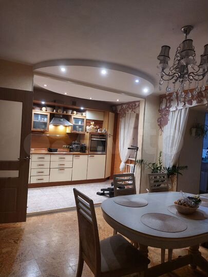 4-к. квартира, 72 м², 3/5 эт.