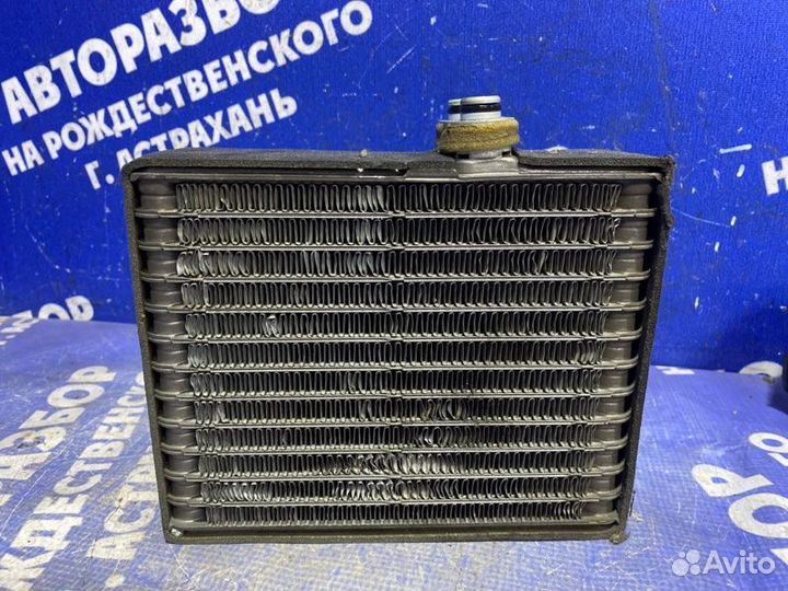 Испаритель кондиционера Mitsubishi Pajero 3