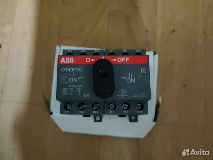 Рубильник реверсивный ABB ot40f3с 1sca104913r1001