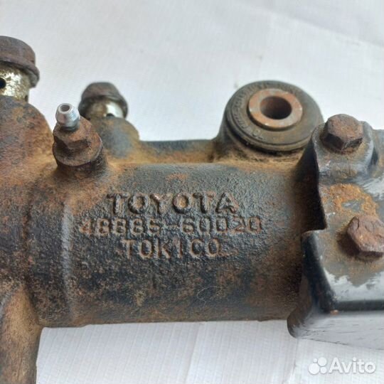 Стойка kdss задняя левая Toyota Land Cruiser 200