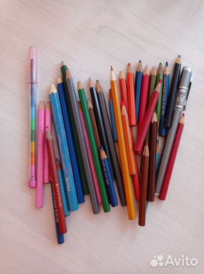Цветные карандаши