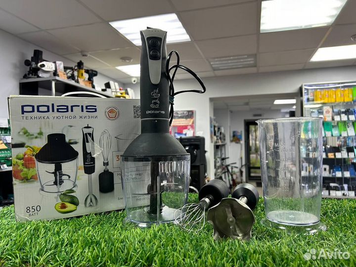 Погружной блендер Polaris PHB 0831L