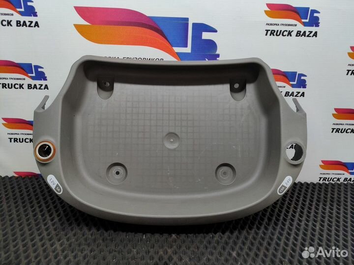 Полка панели приборов Daf XF105