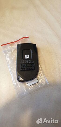 Метка pandora IS-750v2