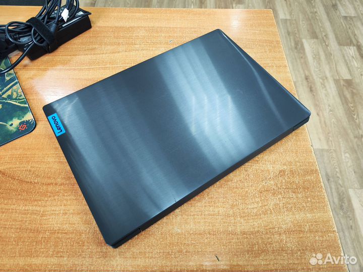 Игровой ноут Lenovo Core i5-9300/ 4Gb видеокарта