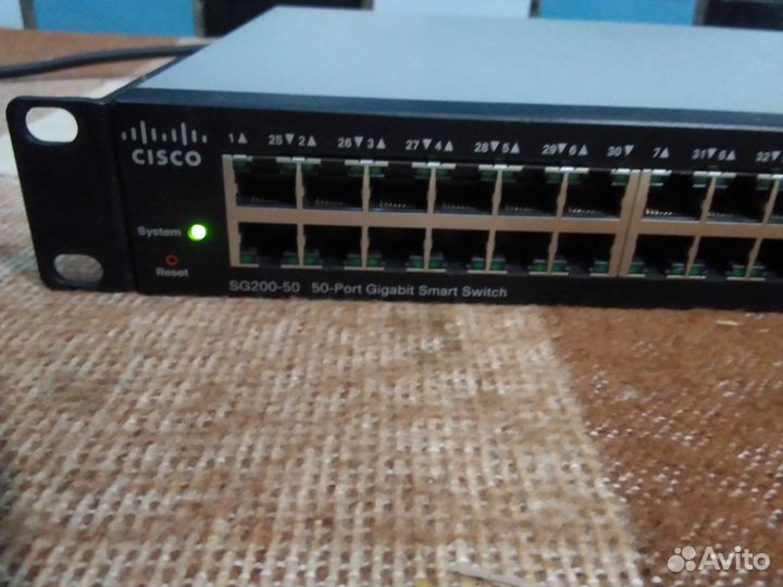 Коммутатор Cisco SG200-50 Gigabit Smart Switch