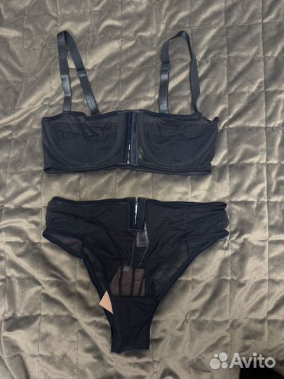 Комплект нижнего белья