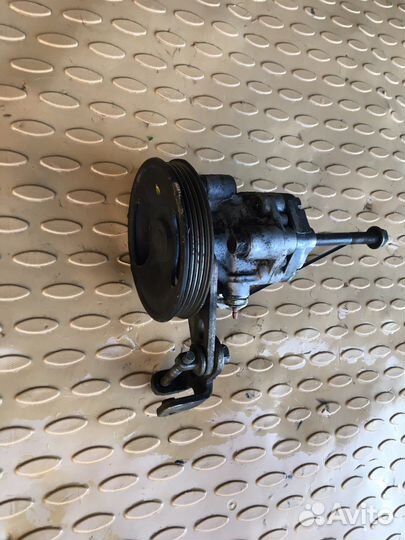 Насос гур мазда демио dw