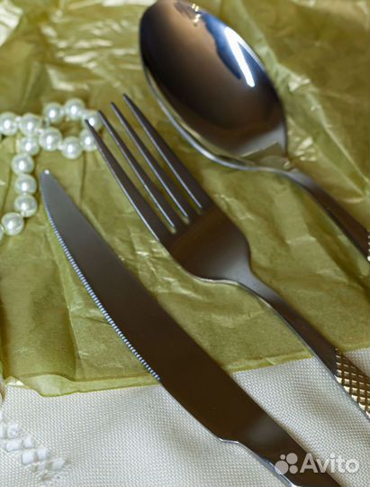 Столовые приборы на 6 персон