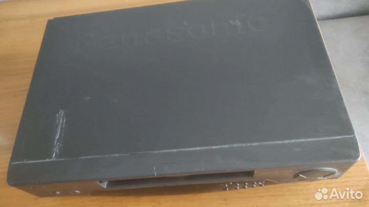 Видеомагнитофон panasonic