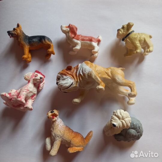 Фигурки собачка плотная резина
