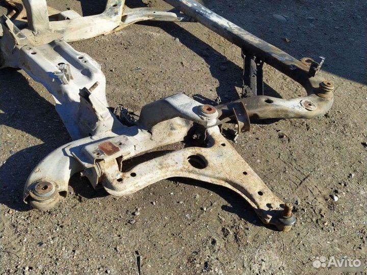 Подрамник передний Opel Vectra B 1999