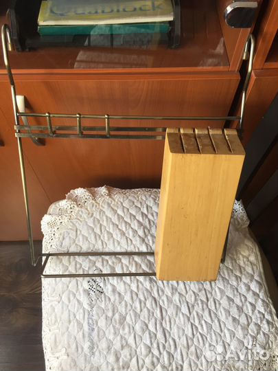 Полка подвесная