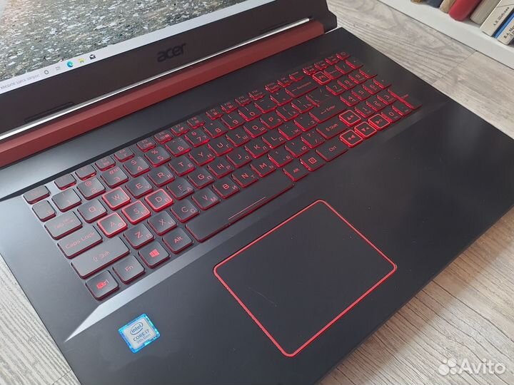 Acer Nitro 17.3 ips i7-9750h/Geforce