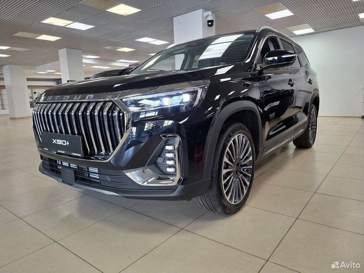 Jetour X90 Plus 2.0 AT, 2026