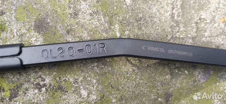 Поводок стеклоочистителя правый bmw 3 e90 91 92 93