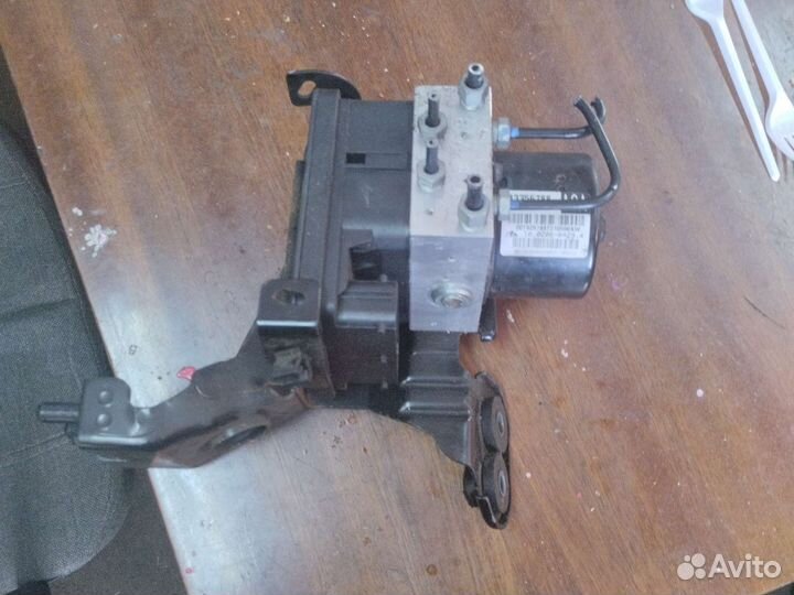 Блок ABS Chevrolet Cruze 1.6 бензин